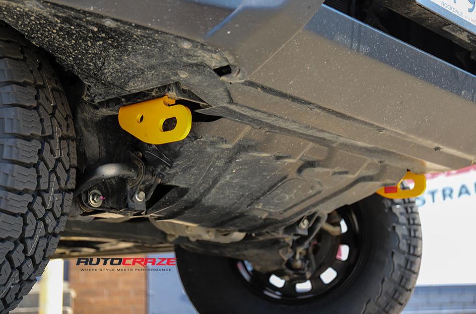 NISSAN NAVARA D LOCKER BLACK